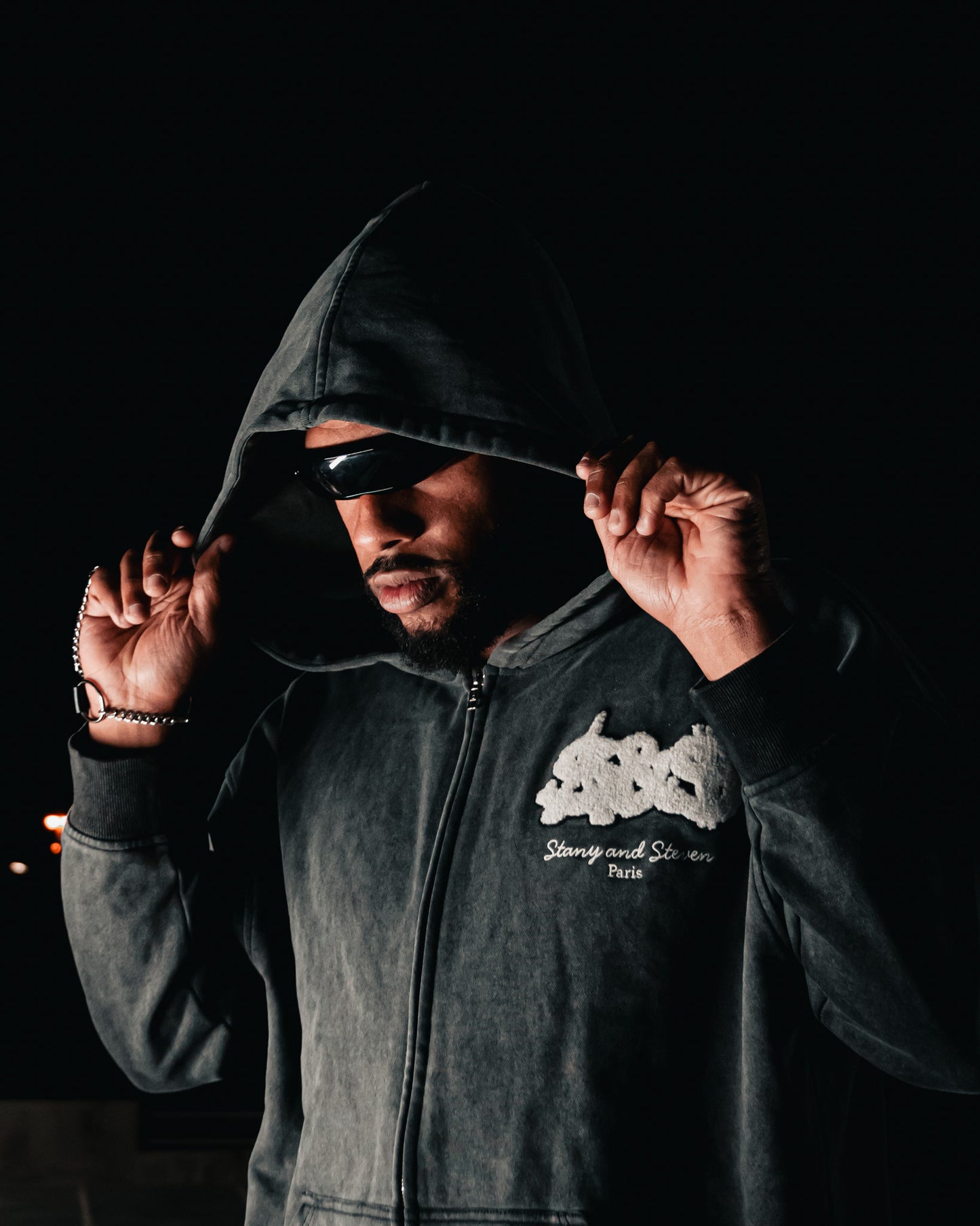 Slide Acid Wash Hoddie